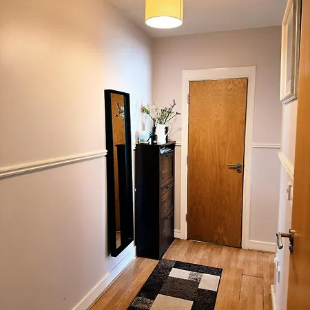Luka Apartment *